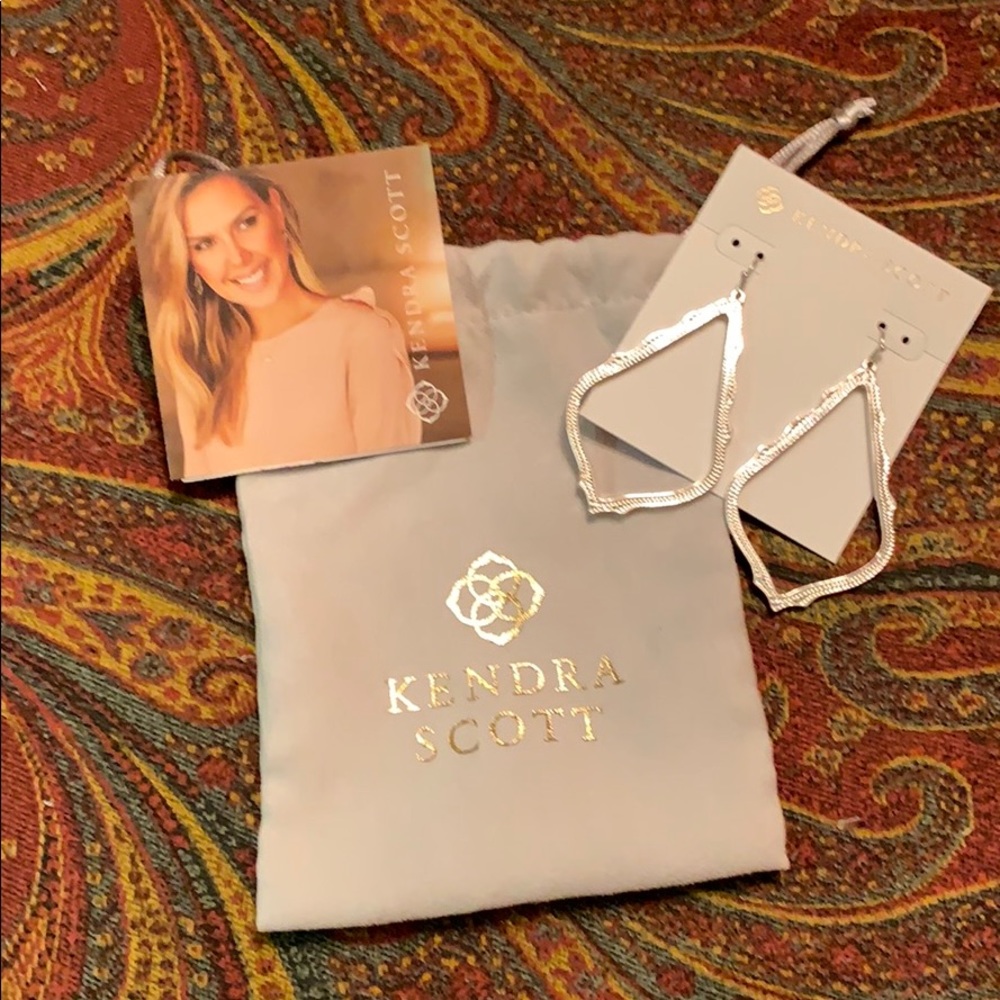 Kendra Scott Sophee earrings
